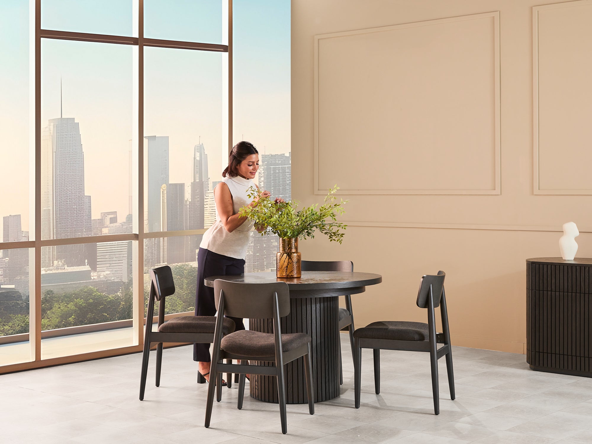 Round Extendable Table with Chairs | Transformer Table