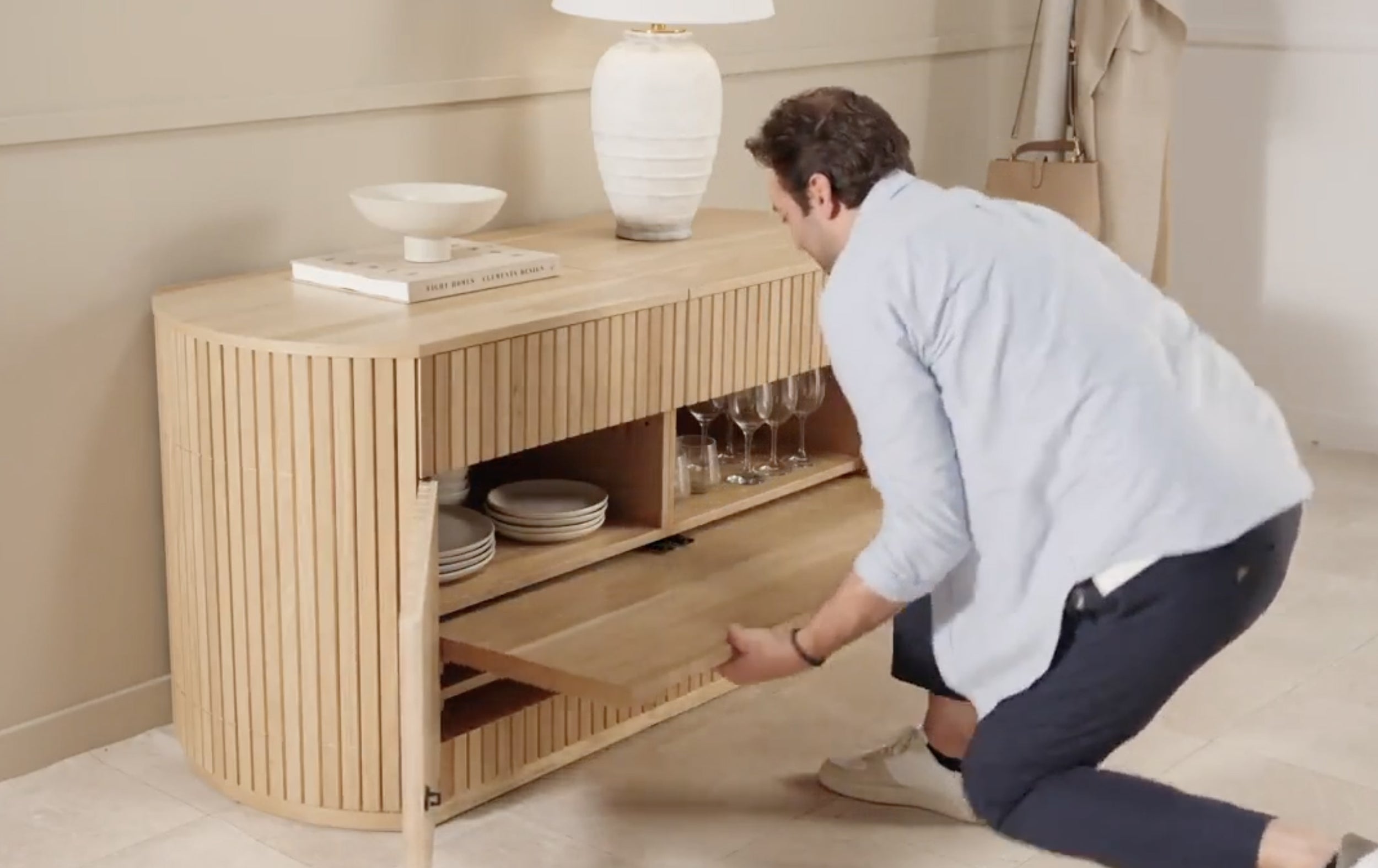 Multifunctional Furniture Virtual Tour | Transformer Table