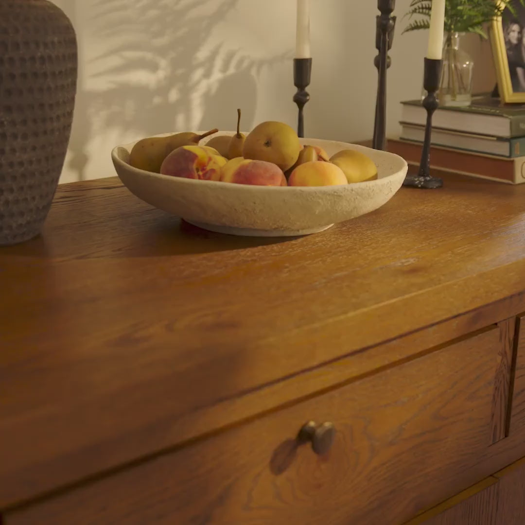Savor collection – Panel storage feature (1:1)
