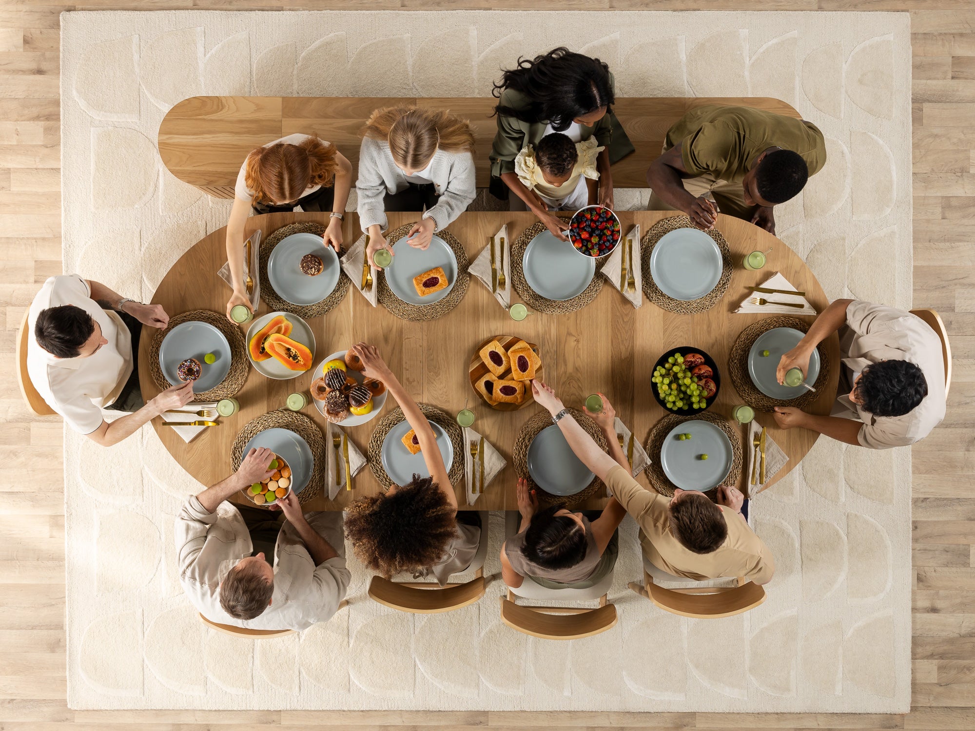Round Dining Table with Chairs and Bench | Transformer Table